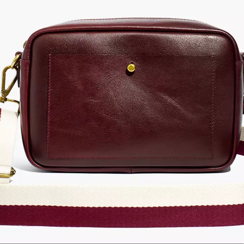 Madewell
* Transport Camera Bag in excellent condition! Only used once!